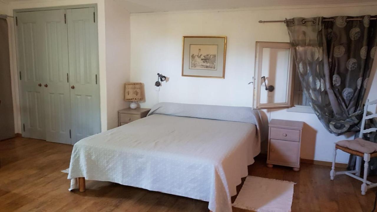 Mas Du Kairos Hotel Venasque Bagian luar foto