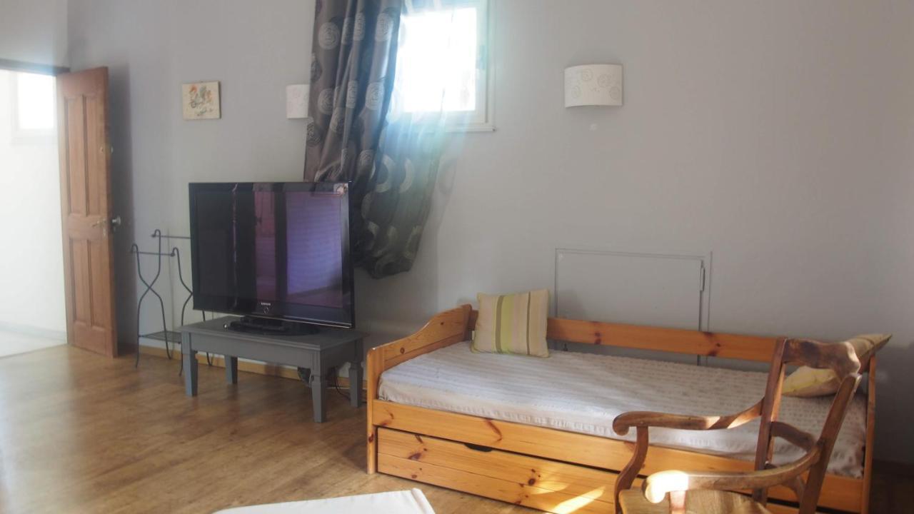 Mas Du Kairos Hotel Venasque Bagian luar foto